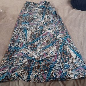 4/$20 E & K Skirt